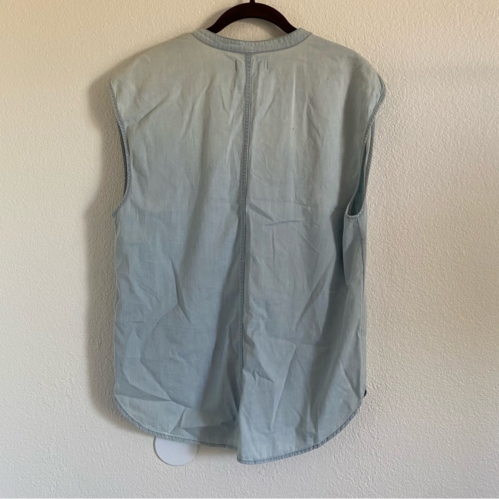 Madewell Women's Size Medium Blue Chambray Denim Popover Top - Picture 5 of 5